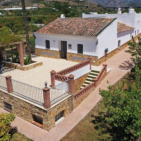 Villa El Crucero With Pool And Jacuzzi Spainsunrentals 1035 Nerja Exterior photo
