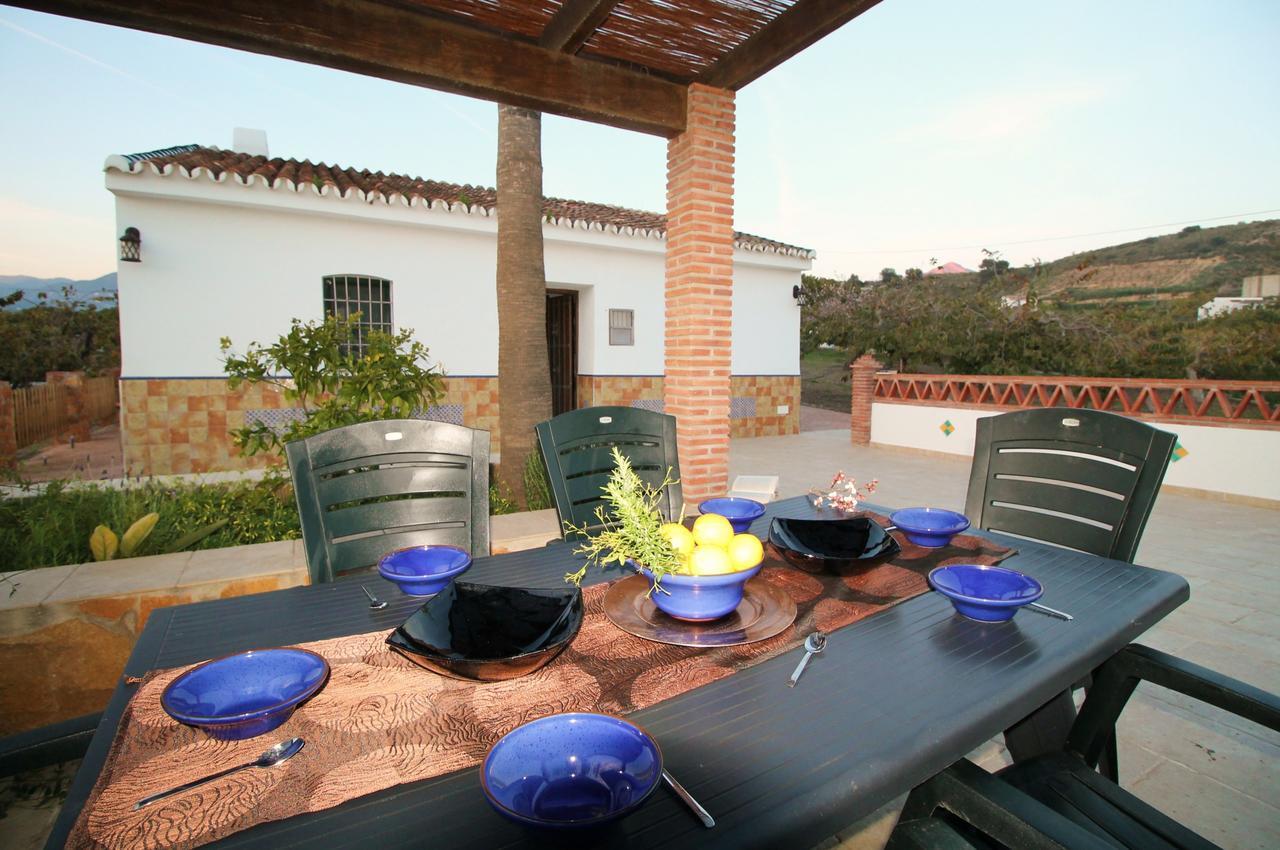 Villa El Crucero With Pool And Jacuzzi Spainsunrentals 1035 Nerja Exterior photo