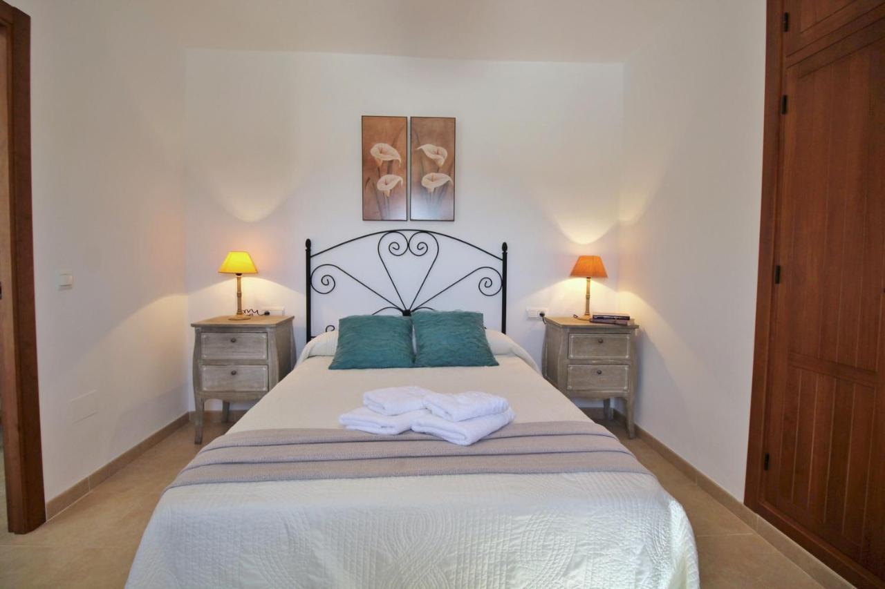 Villa El Crucero With Pool And Jacuzzi Spainsunrentals 1035 Nerja Exterior photo